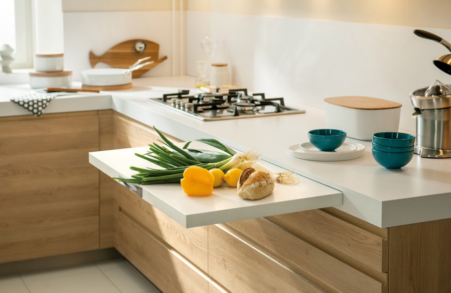 3The pull-out worktop solution